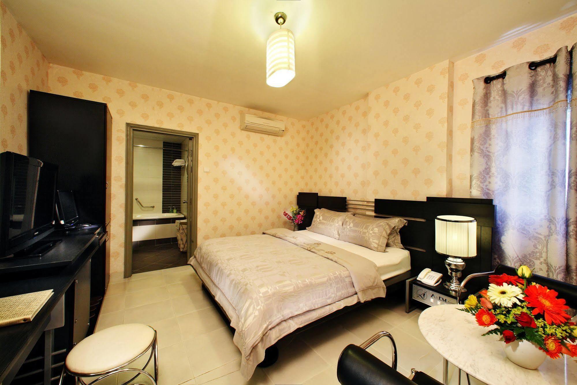 A&Em - The Petit Hotel Ho-Chi-Minh-Stadt Exterior foto